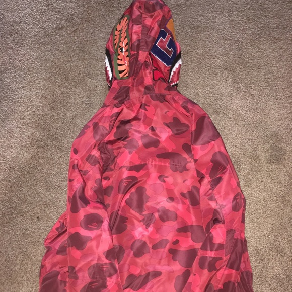 Red camo bape jacket - Picture 3 of 4